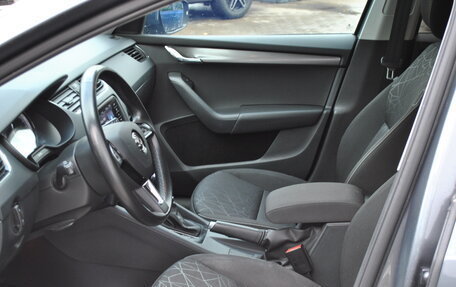 Skoda Octavia, 2019 год, 1 945 000 рублей, 9 фотография