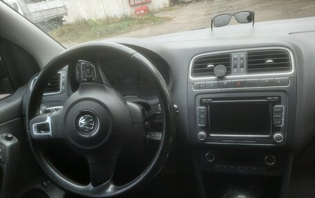 Volkswagen Polo VI (EU Market), 2011 год, 650 000 рублей, 8 фотография