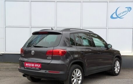 Volkswagen Tiguan I, 2015 год, 1 250 000 рублей, 5 фотография