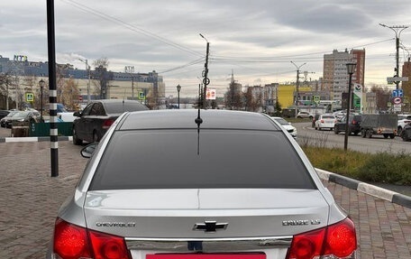 Chevrolet Cruze II, 2011 год, 750 000 рублей, 4 фотография