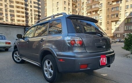 Mitsubishi Outlander III рестайлинг 3, 2005 год, 690 000 рублей, 6 фотография