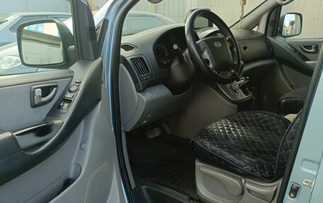 Hyundai Grand Starex Grand Starex I рестайлинг 2, 2011 год, 1 300 000 рублей, 4 фотография