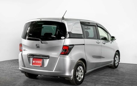 Honda Freed I, 2015 год, 1 190 000 рублей, 3 фотография