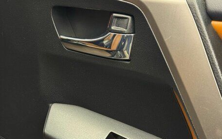 Toyota RAV4, 2017 год, 2 465 000 рублей, 25 фотография