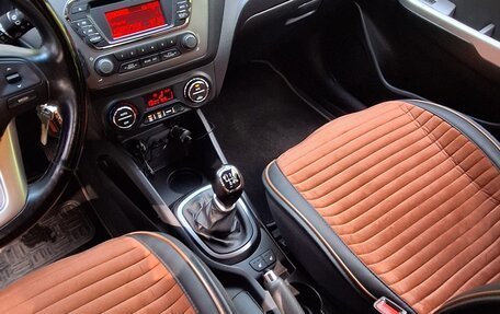 KIA Rio III рестайлинг, 2014 год, 900 000 рублей, 6 фотография