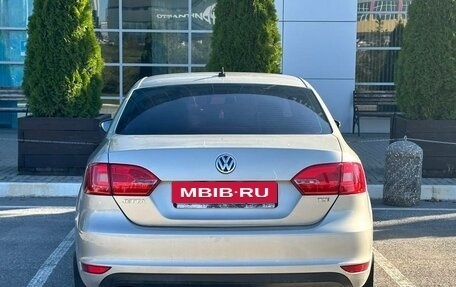 Volkswagen Jetta VI, 2013 год, 945 000 рублей, 5 фотография