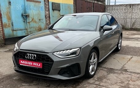 Audi A4, 2020 год, 2 950 000 рублей, 1 фотография