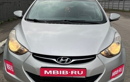 Hyundai Elantra V, 2013 год, 1 100 000 рублей, 1 фотография