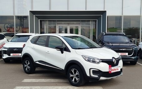 Renault Kaptur I рестайлинг, 2018 год, 1 410 000 рублей, 3 фотография