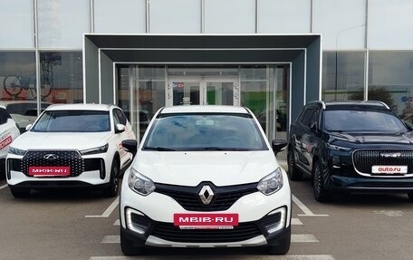Renault Kaptur I рестайлинг, 2018 год, 1 410 000 рублей, 2 фотография