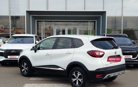 Renault Kaptur I рестайлинг, 2018 год, 1 410 000 рублей, 6 фотография