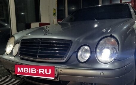 Mercedes-Benz CLK-Класс, 1998 год, 633 333 рублей, 4 фотография