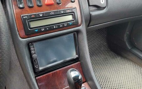 Mercedes-Benz CLK-Класс, 1998 год, 633 333 рублей, 15 фотография