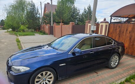 BMW 5 серия, 2011 год, 1 900 000 рублей, 3 фотография