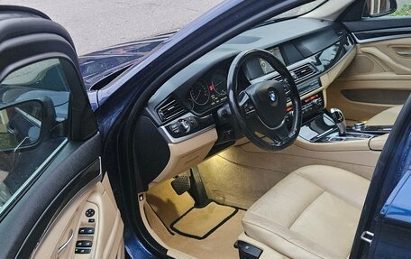 BMW 5 серия, 2011 год, 1 900 000 рублей, 6 фотография