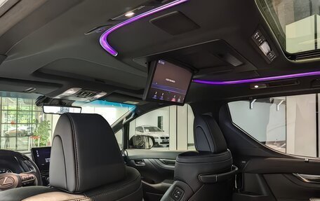 Lexus LM I, 2022 год, 12 500 000 рублей, 8 фотография