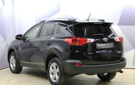 Toyota RAV4, 2013 год, 1 745 000 рублей, 6 фотография