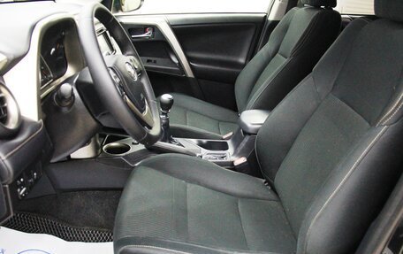 Toyota RAV4, 2013 год, 1 745 000 рублей, 11 фотография