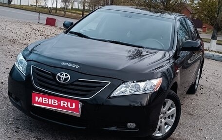 Toyota Camry, 2008 год, 875 000 рублей, 1 фотография
