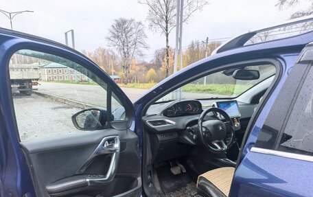 Peugeot 2008 II, 2013 год, 880 000 рублей, 14 фотография