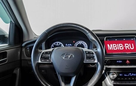 Hyundai Sonata VII, 2019 год, 1 950 000 рублей, 14 фотография