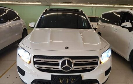 Mercedes-Benz GLB, 2021 год, 2 039 000 рублей, 2 фотография