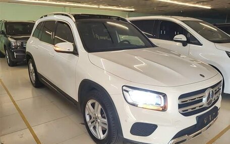 Mercedes-Benz GLB, 2021 год, 2 039 000 рублей, 3 фотография