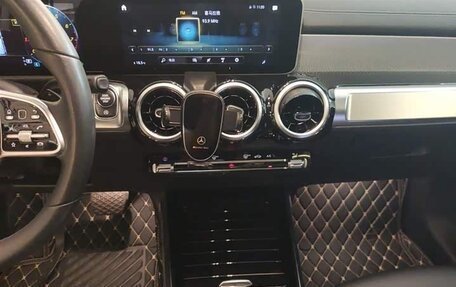 Mercedes-Benz GLB, 2021 год, 2 039 000 рублей, 11 фотография