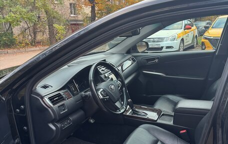 Toyota Camry, 2016 год, 1 980 000 рублей, 7 фотография