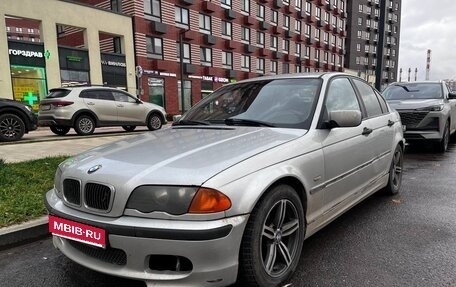 BMW 3 серия, 2001 год, 385 000 рублей, 1 фотография