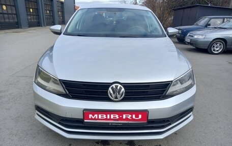 Volkswagen Jetta VI, 2015 год, 1 200 000 рублей, 1 фотография
