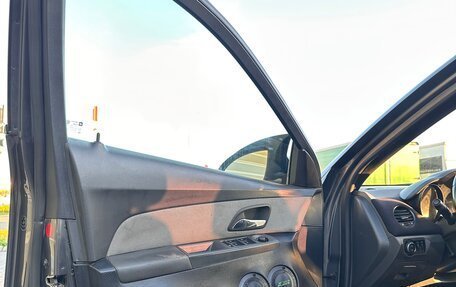 Chevrolet Cruze II, 2010 год, 875 000 рублей, 1 фотография