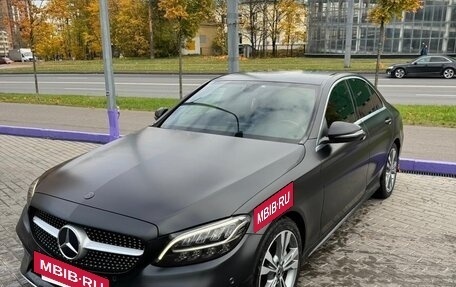 Mercedes-Benz C-Класс, 2018 год, 2 850 000 рублей, 2 фотография