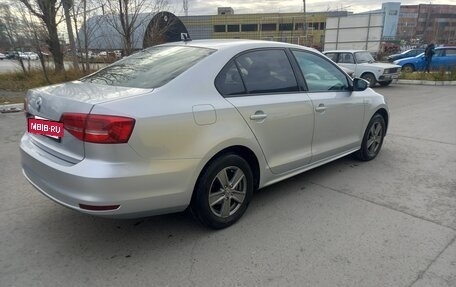 Volkswagen Jetta VI, 2015 год, 1 200 000 рублей, 4 фотография