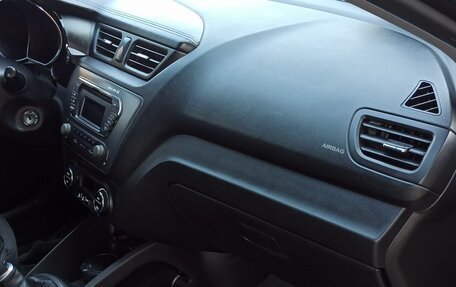 KIA Rio III рестайлинг, 2012 год, 775 000 рублей, 21 фотография