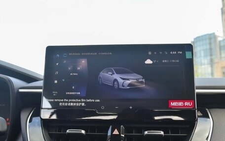 Toyota Corolla, 2025 год, 2 098 000 рублей, 15 фотография