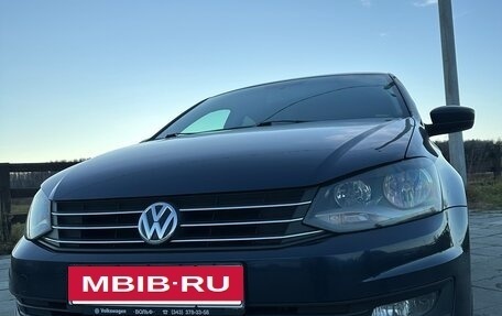 Volkswagen Polo VI (EU Market), 2016 год, 975 000 рублей, 3 фотография