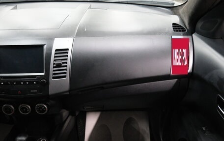 Mitsubishi Outlander III рестайлинг 3, 2008 год, 1 099 000 рублей, 20 фотография