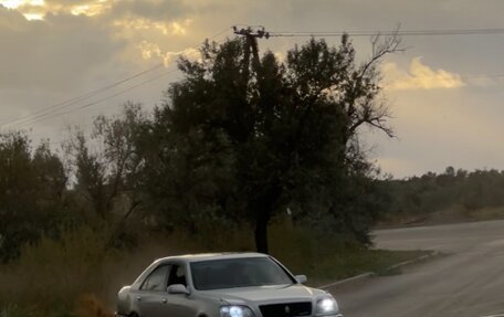 Toyota Crown, 2001 год, 1 600 000 рублей, 5 фотография