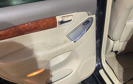 Toyota Land Cruiser Prado 120 рестайлинг, 2006 год, 2 100 000 рублей, 7 фотография