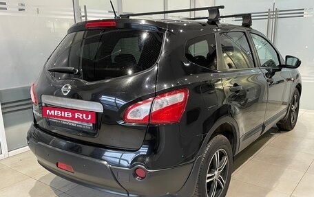 Nissan Qashqai+2 I, 2012 год, 1 077 000 рублей, 4 фотография