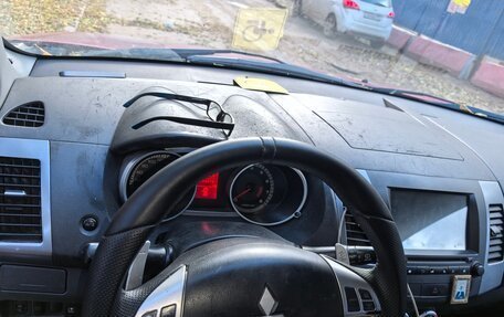 Mitsubishi Outlander III рестайлинг 3, 2007 год, 680 000 рублей, 5 фотография