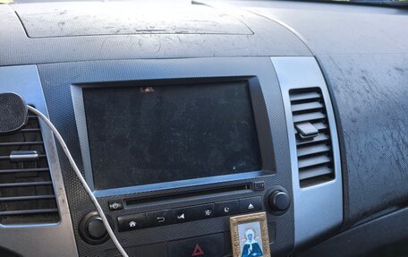 Mitsubishi Outlander III рестайлинг 3, 2007 год, 680 000 рублей, 7 фотография