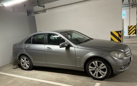 Mercedes-Benz C-Класс, 2009 год, 1 020 000 рублей, 2 фотография