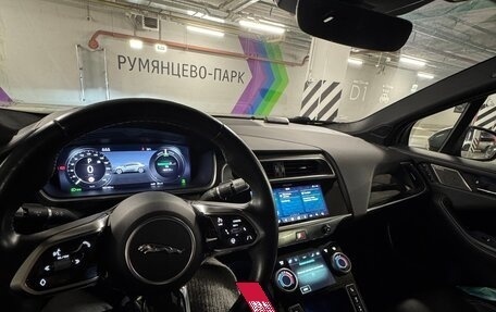 Jaguar I-Pace I, 2020 год, 4 100 000 рублей, 6 фотография