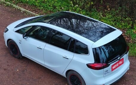 Opel Zafira C рестайлинг, 2013 год, 1 350 000 рублей, 1 фотография