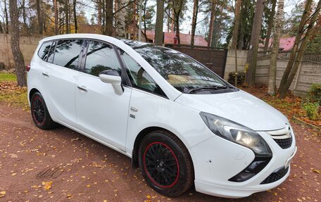 Opel Zafira C рестайлинг, 2013 год, 1 350 000 рублей, 4 фотография