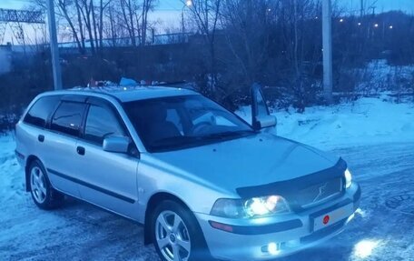 Volvo V40 I, 2001 год, 390 000 рублей, 1 фотография