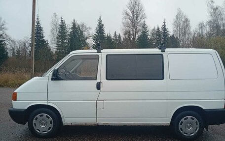 Volkswagen Transporter T4, 1995 год, 500 000 рублей, 3 фотография