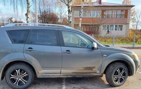 Mitsubishi Outlander III рестайлинг 3, 2008 год, 1 150 000 рублей, 4 фотография